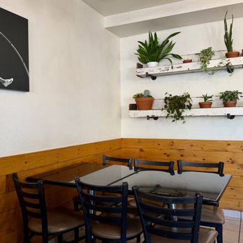 Local Heroes - Burgers Near Me - Auburn, California Local Heroes - Burgers Near Me - Auburn, California