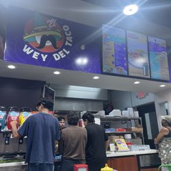 El Wey Del Taco - Ordering place