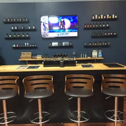 Hi Def Vape - Wilkes Barre - The sample bar.