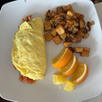 Puakea Grill - Egg omelet with potatoes - American Near Me - Lihue, Hawaii Puakea Grill - Egg omelet with potatoes - American Near Me - Lihue, Hawaii