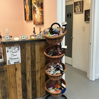 Urban Finds Boutique - Women's Clothing Near Me - Keystone Heights, Florida Urban Finds Boutique - Women's Clothing Near Me - Keystone Heights, Florida