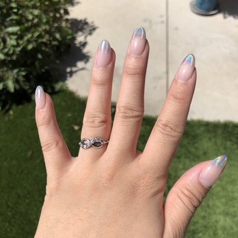 Q's Spa & Nail Bar - Outdoor lighting: Ombré chrome gel nails - Nail Salons Near Me - Santee, California Q's Spa & Nail Bar - Outdoor lighting: Ombré chrome gel nails - Nail Salons Near Me - Santee, California