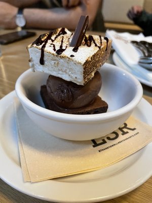 The Victor Tavern - 6th & Lenora by null