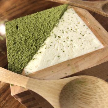 Susuru - Matcha tiramisu - Izakaya Near Me - Orlando, Florida