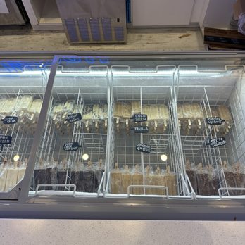 Nicey Treat - Ice cream freezer with the flavors - Ice Cream & Frozen Yogurt Near Me - Fishers, Indiana Nicey Treat - Ice cream freezer with the flavors - Ice Cream & Frozen Yogurt Near Me - Fishers, Indiana