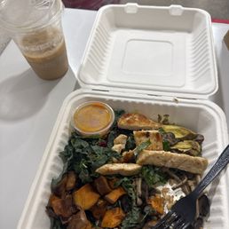 (took my order to costco) hippie bowl + chicken and a latte