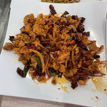 Noodles & Dumplings Time - Crispy Fried chicken and Fried Noodles - Chinese Near Me - Allen, Texas