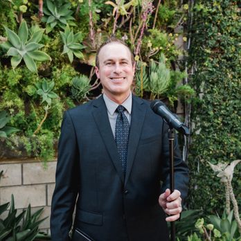 Wedding Officiant Jon - Jon - Officiants Near Me