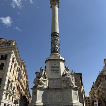 Piazza di Spagna - Colonna dell'Immacolata Concezione (Column of the Immaculate Conception) - Public Plazas Near Me - Rome, RM