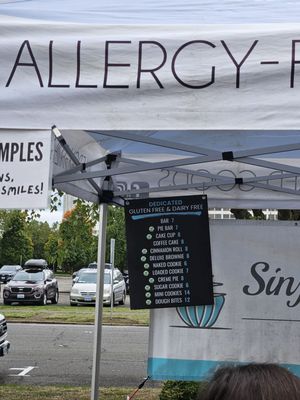 Salem Saturday Market by null