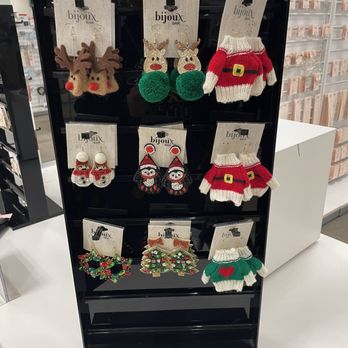 JCPenney - Women's Clothing Near Me - Ventura, California