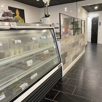 Racha Tea Boba and Desserts - Where the magic happens and where the desserts and prep area - Bubble Tea Near Me - Columbus, Ohio Racha Tea Boba and Desserts - Where the magic happens and where the desserts and prep area - Bubble Tea Near Me - Columbus, Ohio