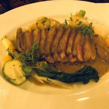 Le Gratin - magret de canard au poivre ver - French Near Me - New York, New York