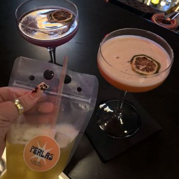 Perla's Pizza - Carrot cake martini, porch punch, and a drink that had ginger - Cocktail Bars Near Me - Winter Park, Florida Perla's Pizza - Carrot cake martini, porch punch, and a drink that had ginger - Cocktail Bars Near Me - Winter Park, Florida