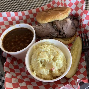 SharpShooter Pit and Grill - Brisket with a couple sides - Barbeque Near Me - Affton, Missouri SharpShooter Pit and Grill - Brisket with a couple sides - Barbeque Near Me - Affton, Missouri