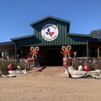 Green Acres Spicewood - Entry - Holiday Decorations Near Me - Spicewood, Texas Green Acres Spicewood - Entry - Holiday Decorations Near Me - Spicewood, Texas