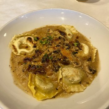MA'S Italian Kitchen - Mushroom Ravioli - Italian Near Me - Burbank, California