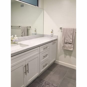 Labbad Builders - Guest bath - General Contractors Near Me
