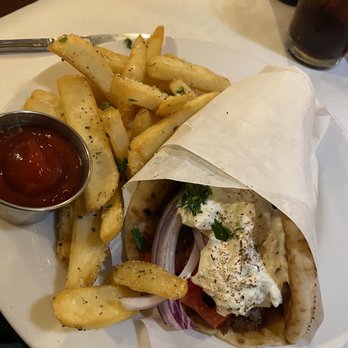 Yianni's Bar & Grill - Gyro Sandwich - Greek Near Me - Carmichael, California