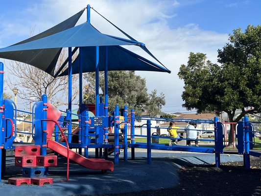 Polliwog Park by null