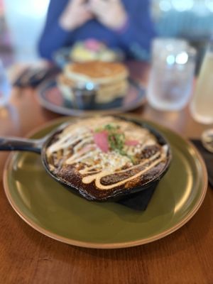 Mi Barrio Kitchen & Cocktails by null