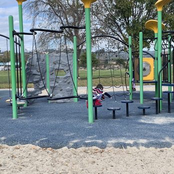 Mission Oaks Park - Parks Near Me - Camarillo, California Mission Oaks Park - Parks Near Me - Camarillo, California