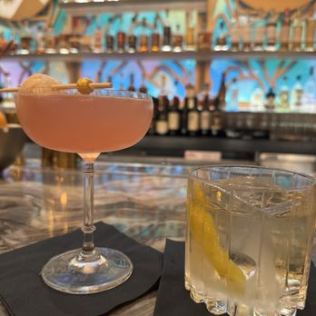 Panda Inn - Lychee Martini & whiskey, jasmine & Honey drink - Chinese Near Me - Pasadena, California