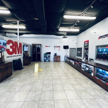 Executive Tint - Cypress Creek Parkway - Indoors - Car Window Tinting Near Me - Houston, Texas Executive Tint - Cypress Creek Parkway - Indoors - Car Window Tinting Near Me - Houston, Texas