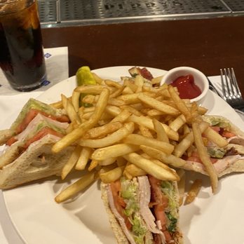 Perry's - Embarcadero - Huge! And delicious Turkey club - American Near Me - San Francisco, California Perry's - Embarcadero - Huge! And delicious Turkey club - American Near Me - San Francisco, California