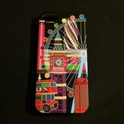 Ma nouvelle coque Iphone... Dispo pour le 5 (cf photo) ou le 4. Plusieurs modèles disponibles... Toujours colorés et joyeux !