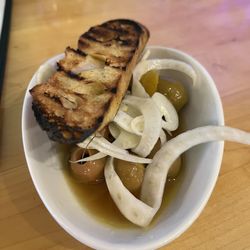 Triana - Olives with pickled fennel - Aceitunas Citricas.