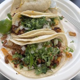 Tacos de suadero Tacos de suadero