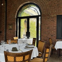 OHK Bar & Restaurant