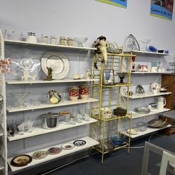 Tierra's Treasures