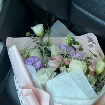 Love, Lyn - Florists Near Me - Artesia, California