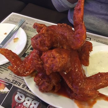 Dallas BBQ Washington Heights - Hot hot Wings - Barbeque Near Me - New York, New York