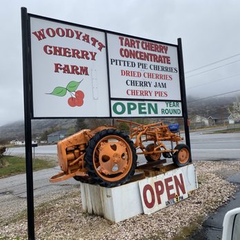 Woodyatt Cherry Farm - Entrance to the farm - Pick Your Own Farms Near Me - Willard, Utah Woodyatt Cherry Farm - Entrance to the farm - Pick Your Own Farms Near Me - Willard, Utah