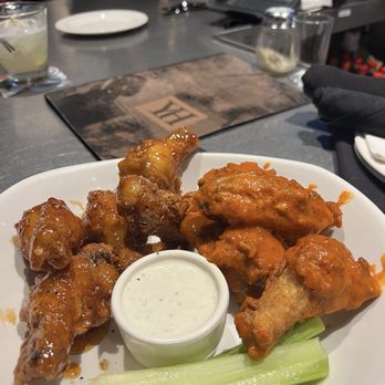 YARD HOUSE - Updated September 2024 - 828 Photos & 342 Reviews - 7000