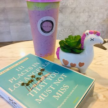 Motto Tea Cafe - Desserts Near Me - Pasadena, California