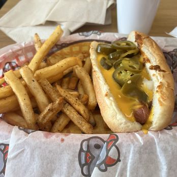 Hippo Burgers - Chili Cheese Dog - Burgers Near Me - Houston, Texas