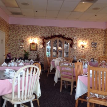 Brambles English Tea Room - Relaxing - Tea Rooms Near Me - Naples, Florida Brambles English Tea Room - Relaxing - Tea Rooms Near Me - Naples, Florida