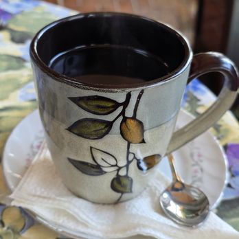 Joney Cafe - Custom Cakes Near Me - Brookfield, Wisconsin