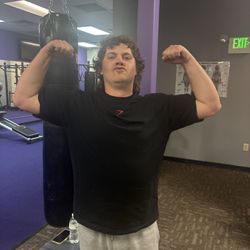 Anytime Fitness - Lucas making GAINS