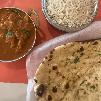 Spice Restaurant And Bar - chicken curry garlic naan - Indian Near Me - Mechanicsburg, Pennsylvania Spice Restaurant And Bar - chicken curry garlic naan - Indian Near Me - Mechanicsburg, Pennsylvania