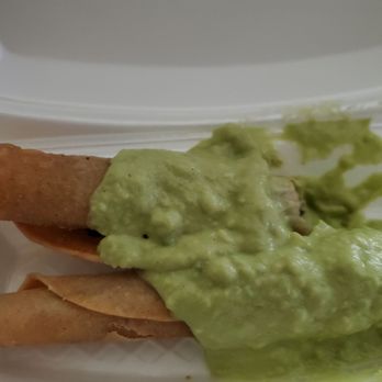 J & S - Guacamole and an order of taquitos, so crunchy.. I like the guacamole, not runny or diluted...yay. - Mexican Near Me - Montebello, California