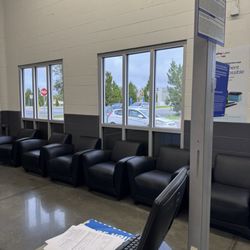Walmart Supercenter - Service waiting area