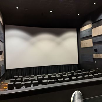 AMC 9+CO 10 - 40 mins - no movie started. No one told us until we left that ALL of their movies were down for the day. - Cinema Near Me - Denver, Colorado