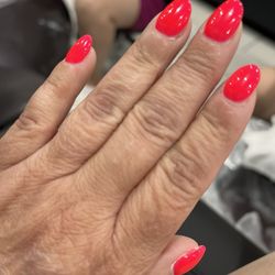 Reach Nails And Spa II