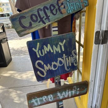 Back Alley Treasures - Coffee & Tea Near Me - Bradenton Beach, Florida Back Alley Treasures - Coffee & Tea Near Me - Bradenton Beach, Florida