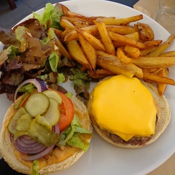 Le Bistromatic - Hummm cheese maison + frites maison = que du bonheur ! - Bistros Near Me - Bordeaux, 33